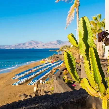 Isadora * Playa Blanca (Lanzarote)